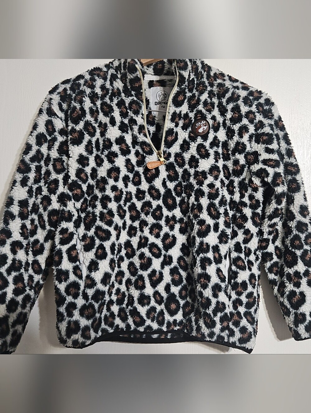 Buc-ees YM Leopard Print Sherpa Pullover Fleece Jacket - Black & Brown
